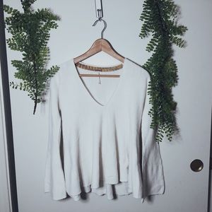 Free People - White Bell Sleeves Sweater
